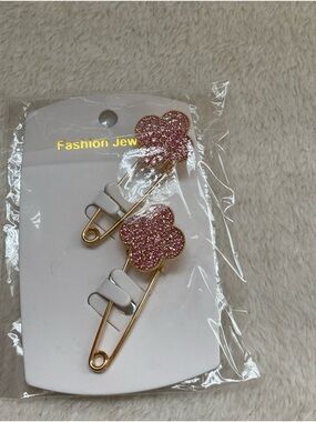 Fashion Jewelry Pink Crystal Clover Brooch Pin